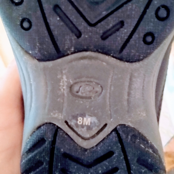 Easy Spirit 'Travel Tone' Slip on Athletic Shoes - Picture 5 of 5